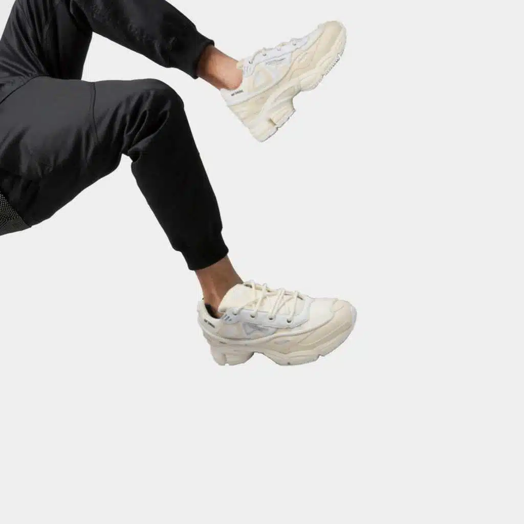 Bounce (feat. King Z3us)