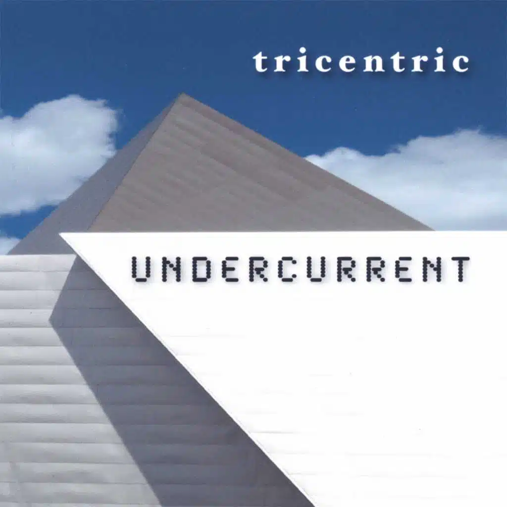 Tricentric