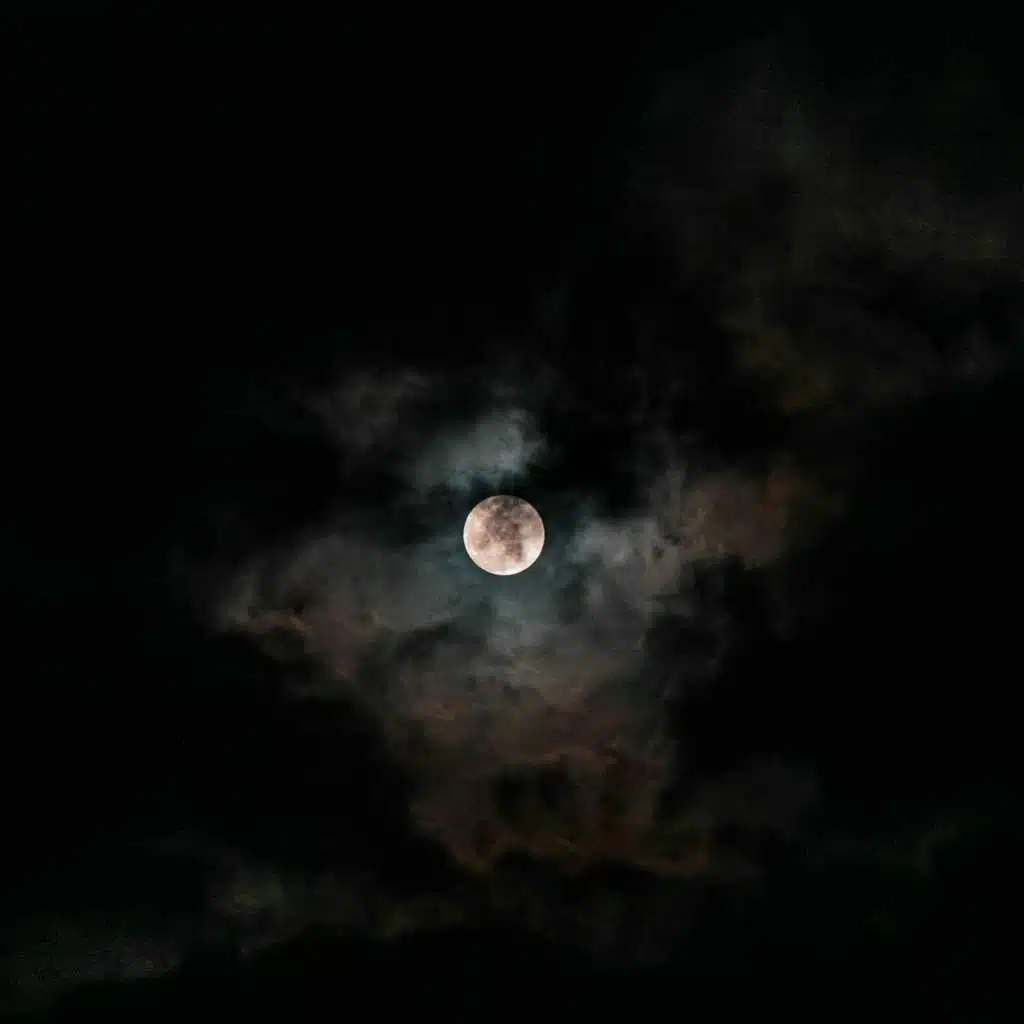 Luna
