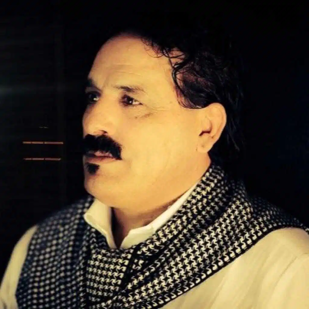 لا تقرب بعد مني