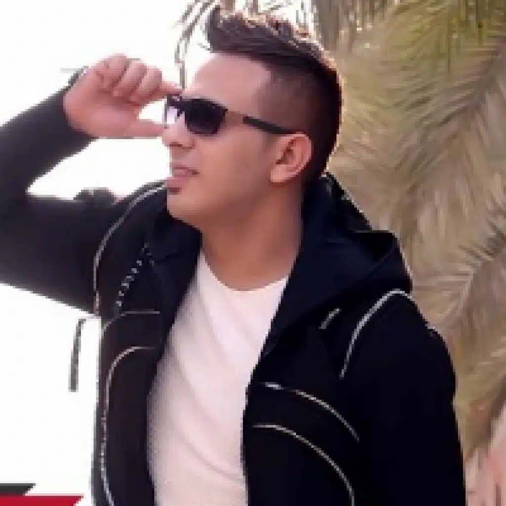 الكبير كبير