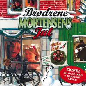 Cast Of 'Brødrene Mortensens Jul'