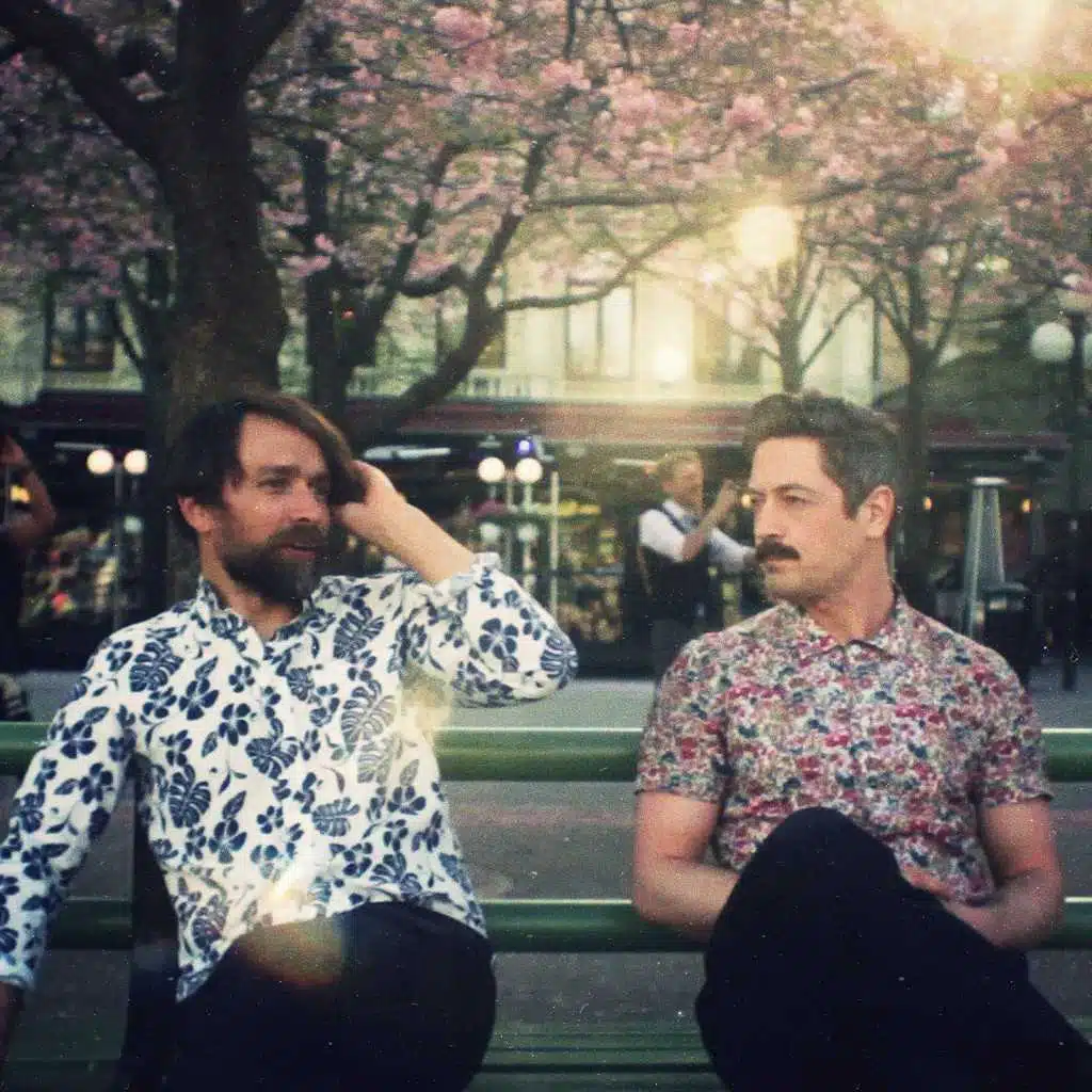 Körsbärsblom i Kungsträdgården (feat. Peter Morén)