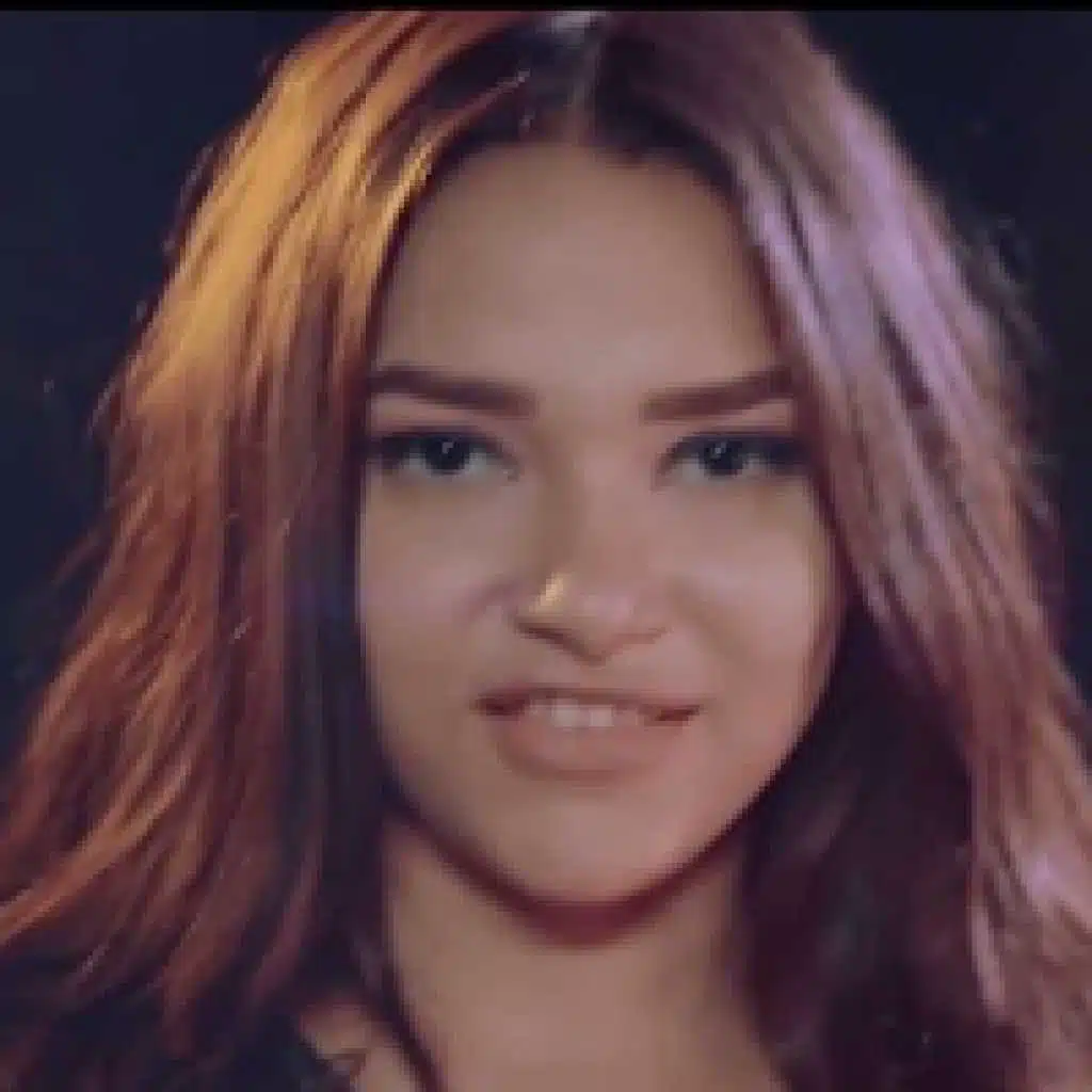 غدارة يا دنيا