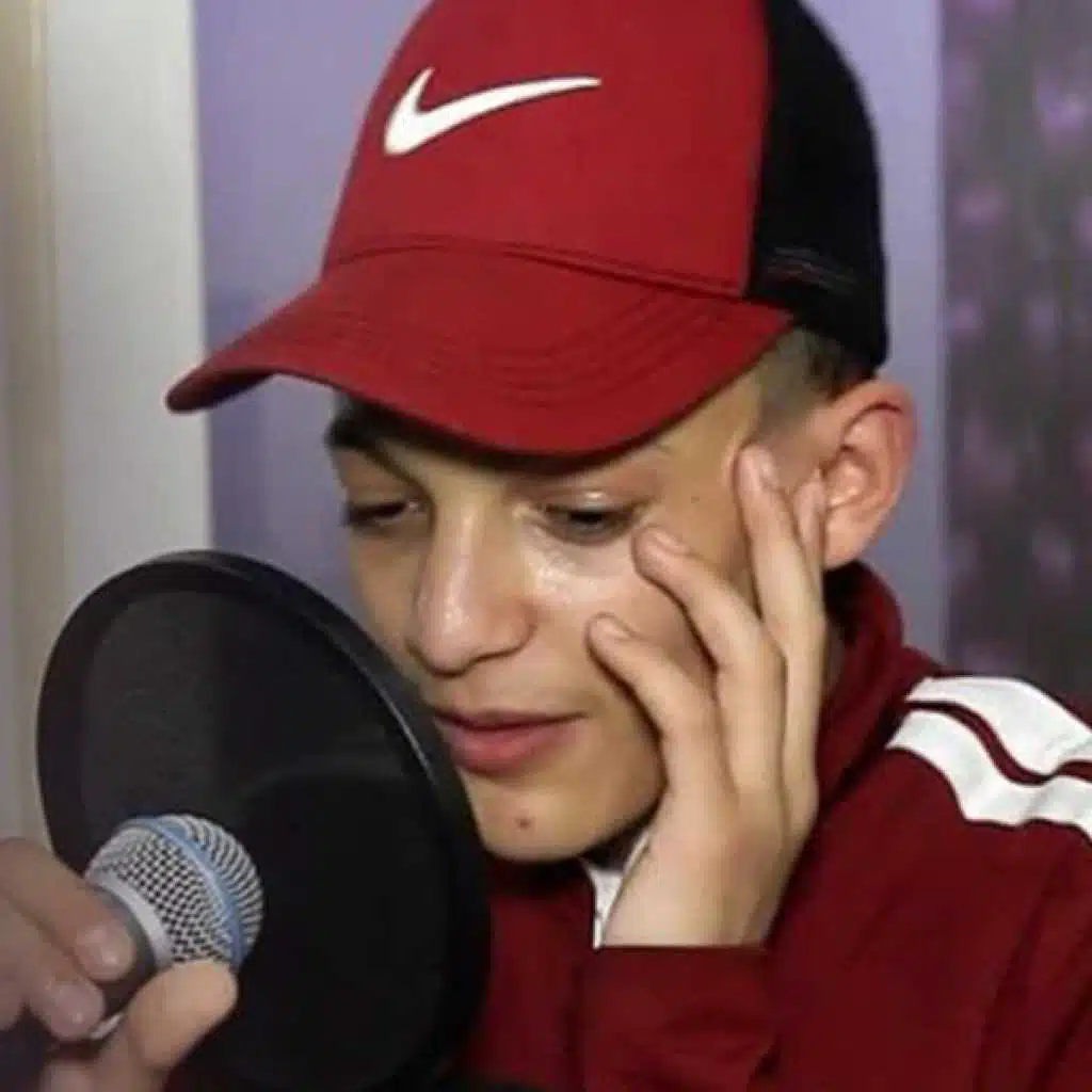 منزيدش نعشق