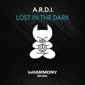 Lost In The Dark (Extended Mix)