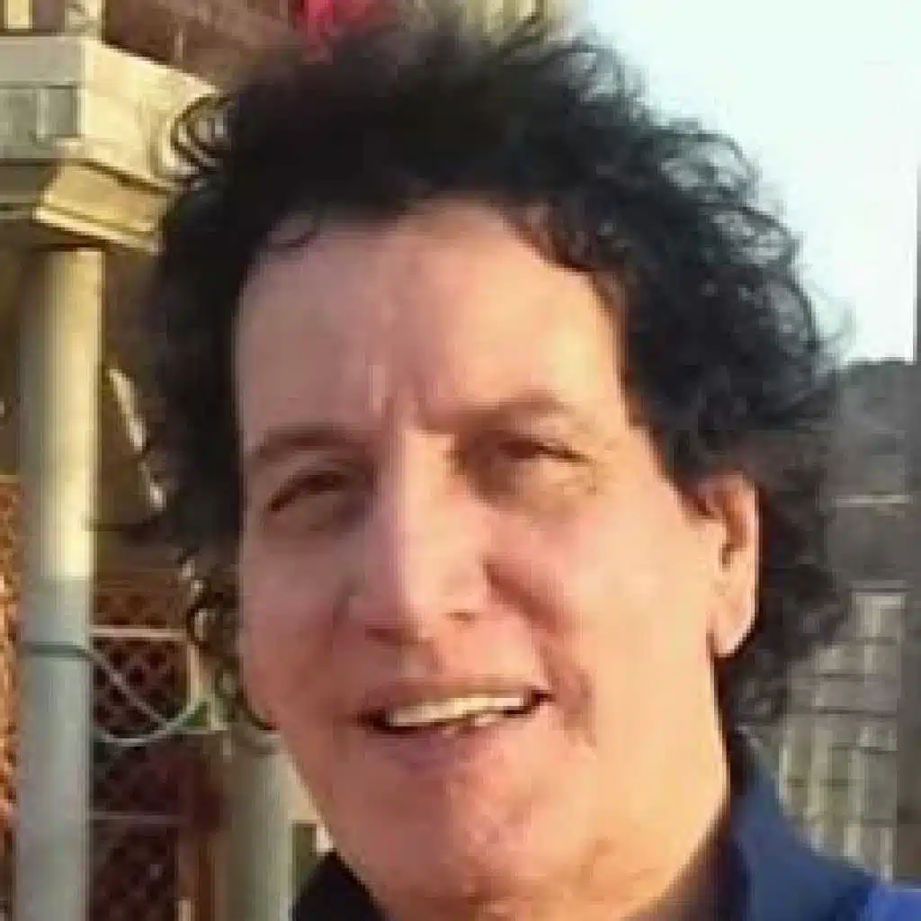 ظالمنى لاولافى