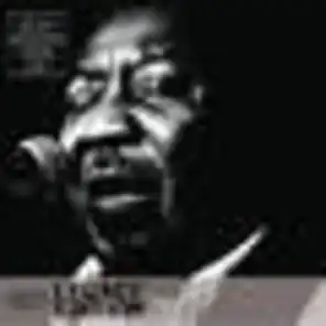 Muddy "Mississippi" Waters Live (Legacy Edition)
