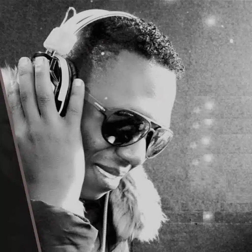 اكو عرب بالطياره