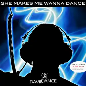 She Makes Me Wanna Dance (Club Mix)