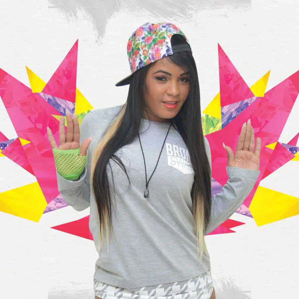 Ela É a Sensação do Momento