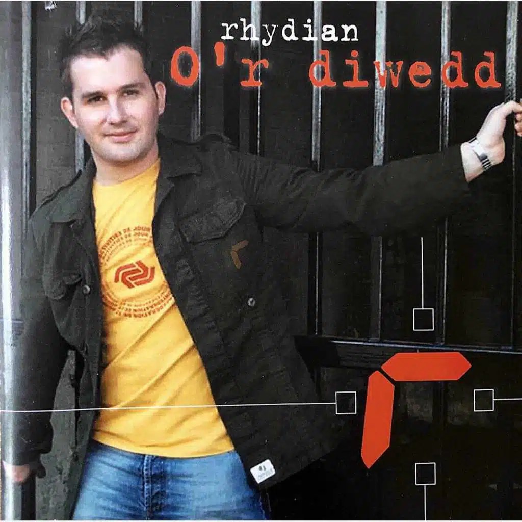 O'r Diwedd