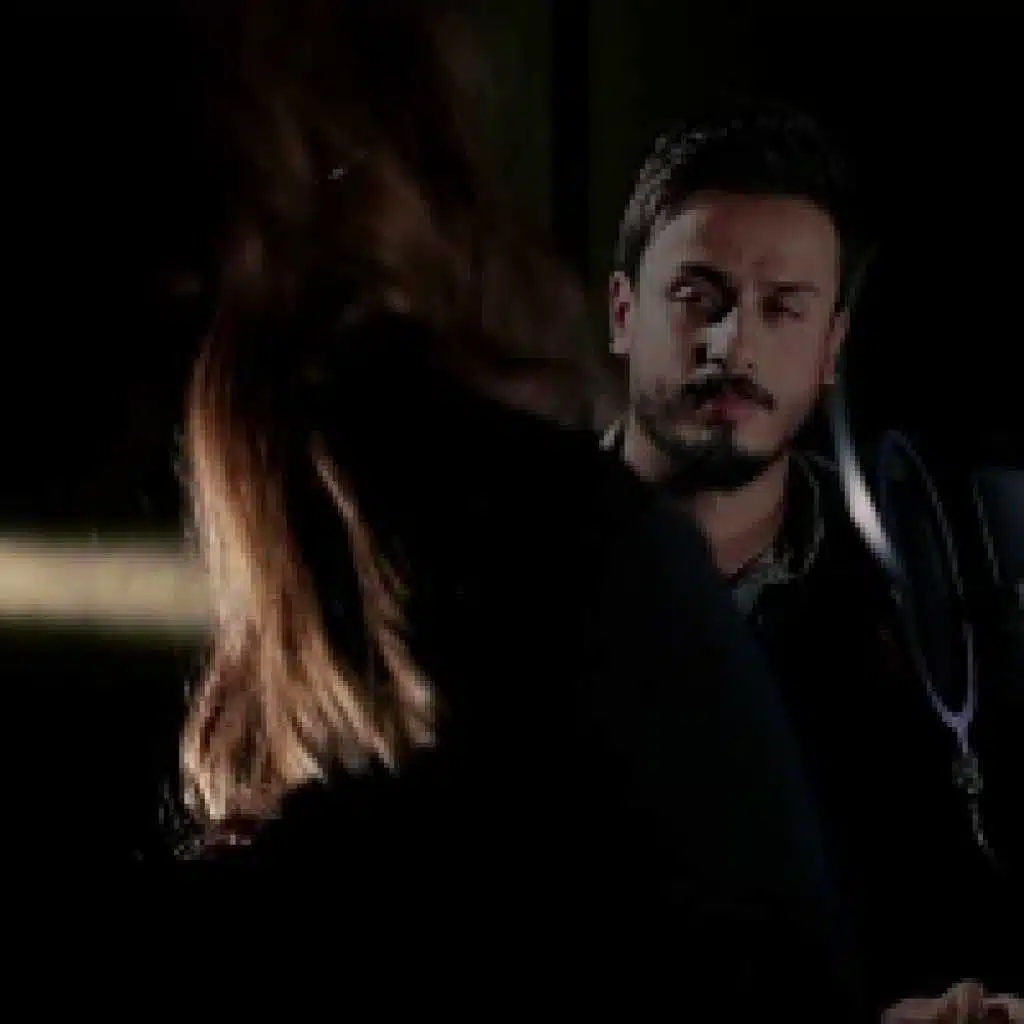 لؤي عامر و لارا