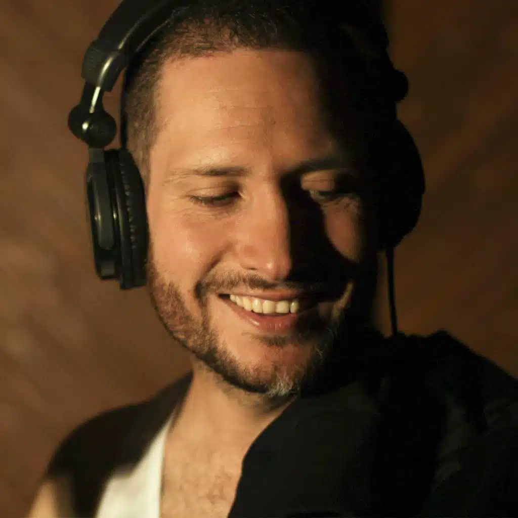 Olvidame Si Puedes (feat. J Rivers)