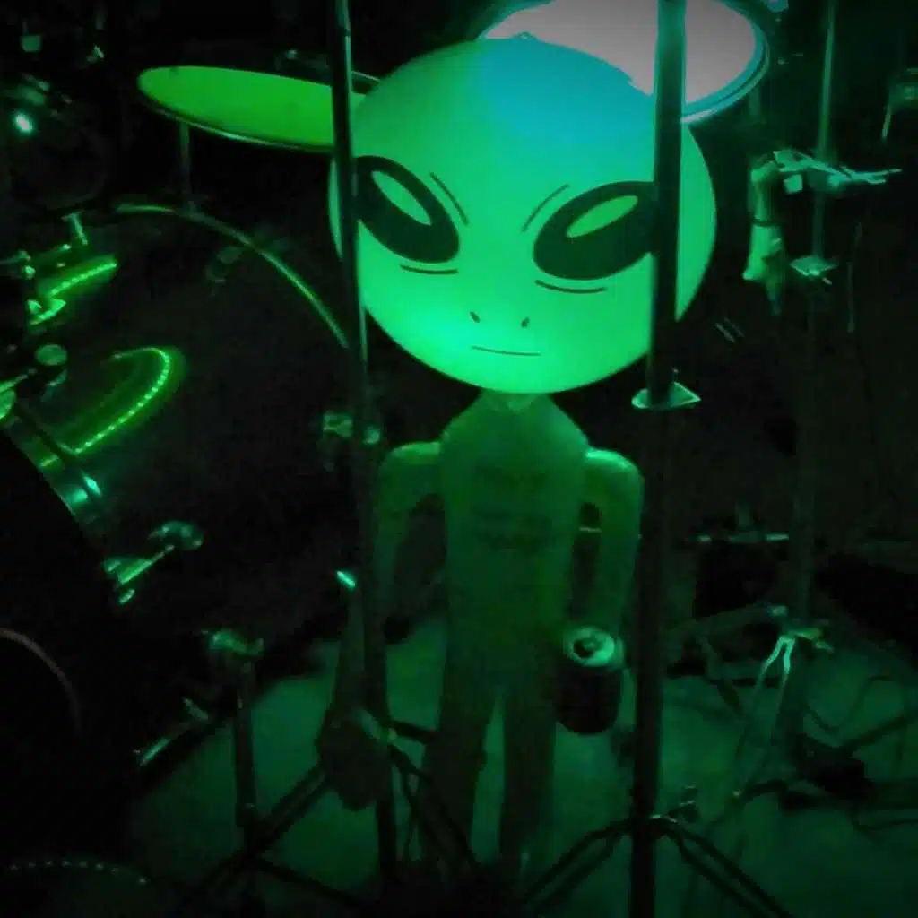 Alien Beer Made Me Do This