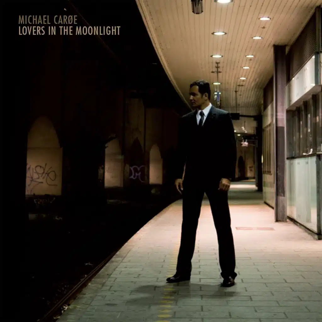 Lovers in the Moonlight