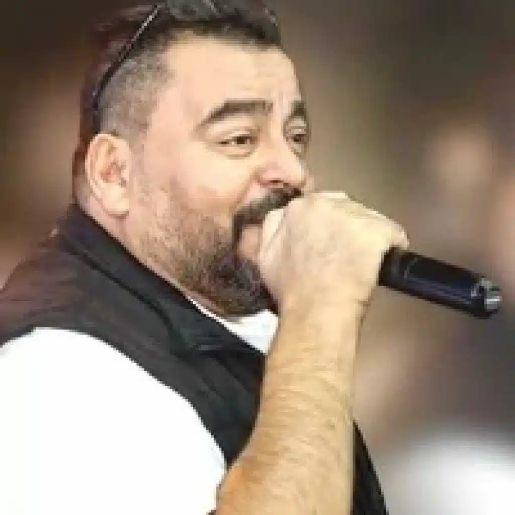 هدا الزرزور  - لا تغمزيني