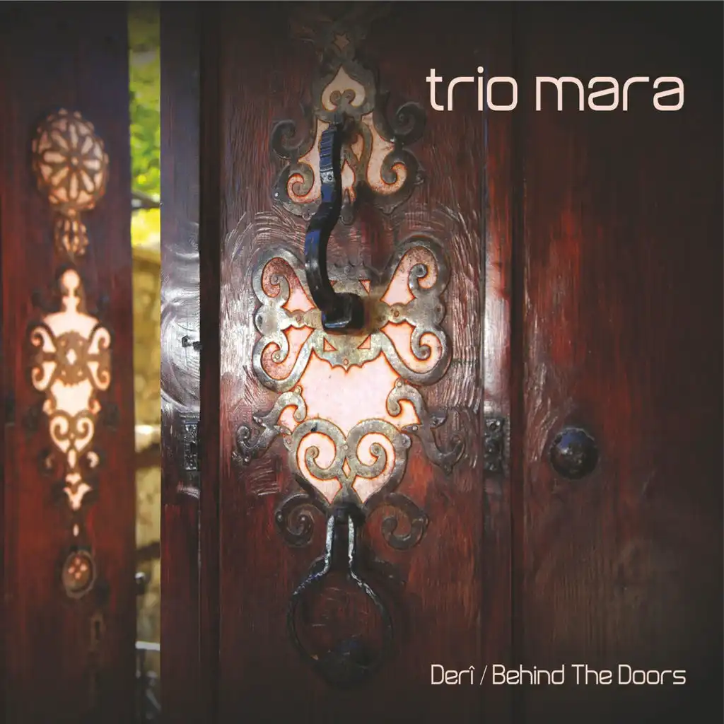 Deri - Behind the Doors