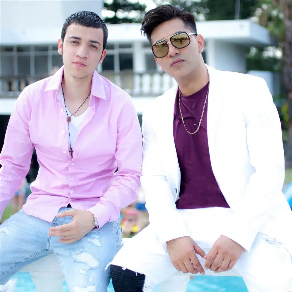 Mujer de Noche (feat. Anthony A)