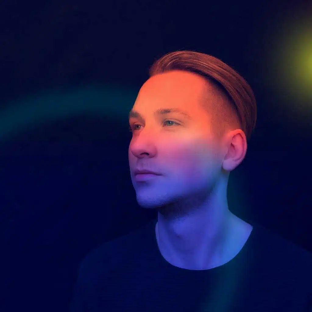 Aden Ray عدن راي الآلات الموسيقية