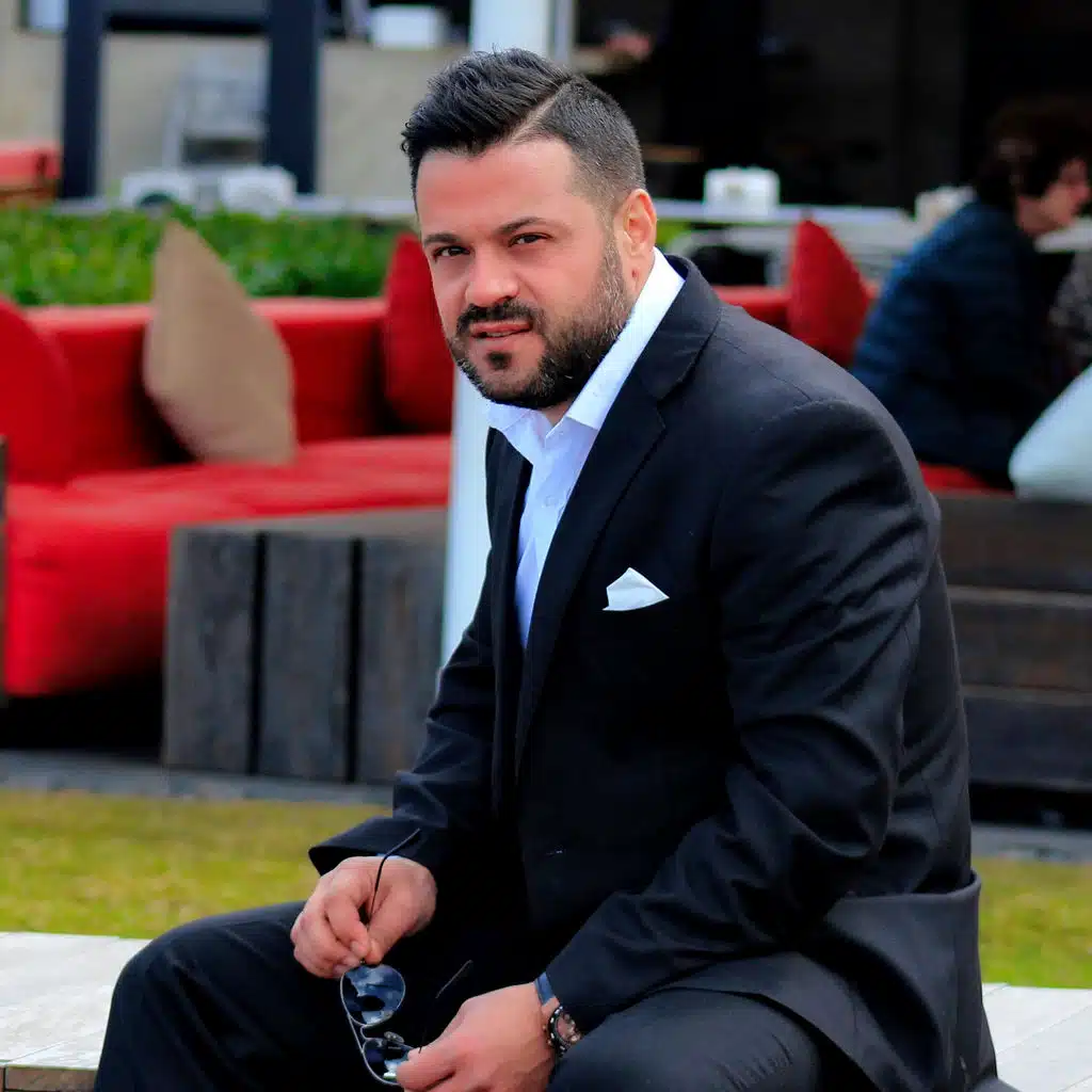 أمي يا نور عيني