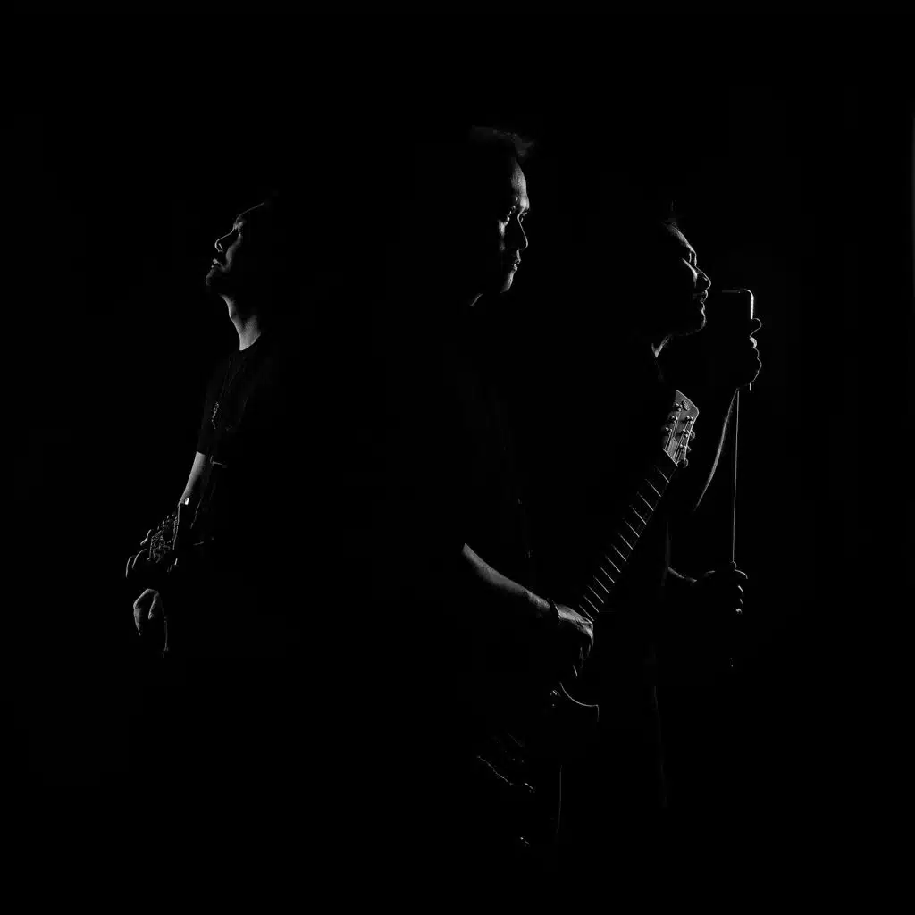 Andra And The Backbone