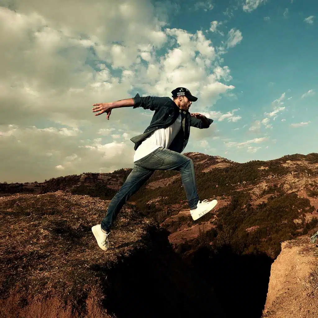 Don't Worry (feat. Olidena)