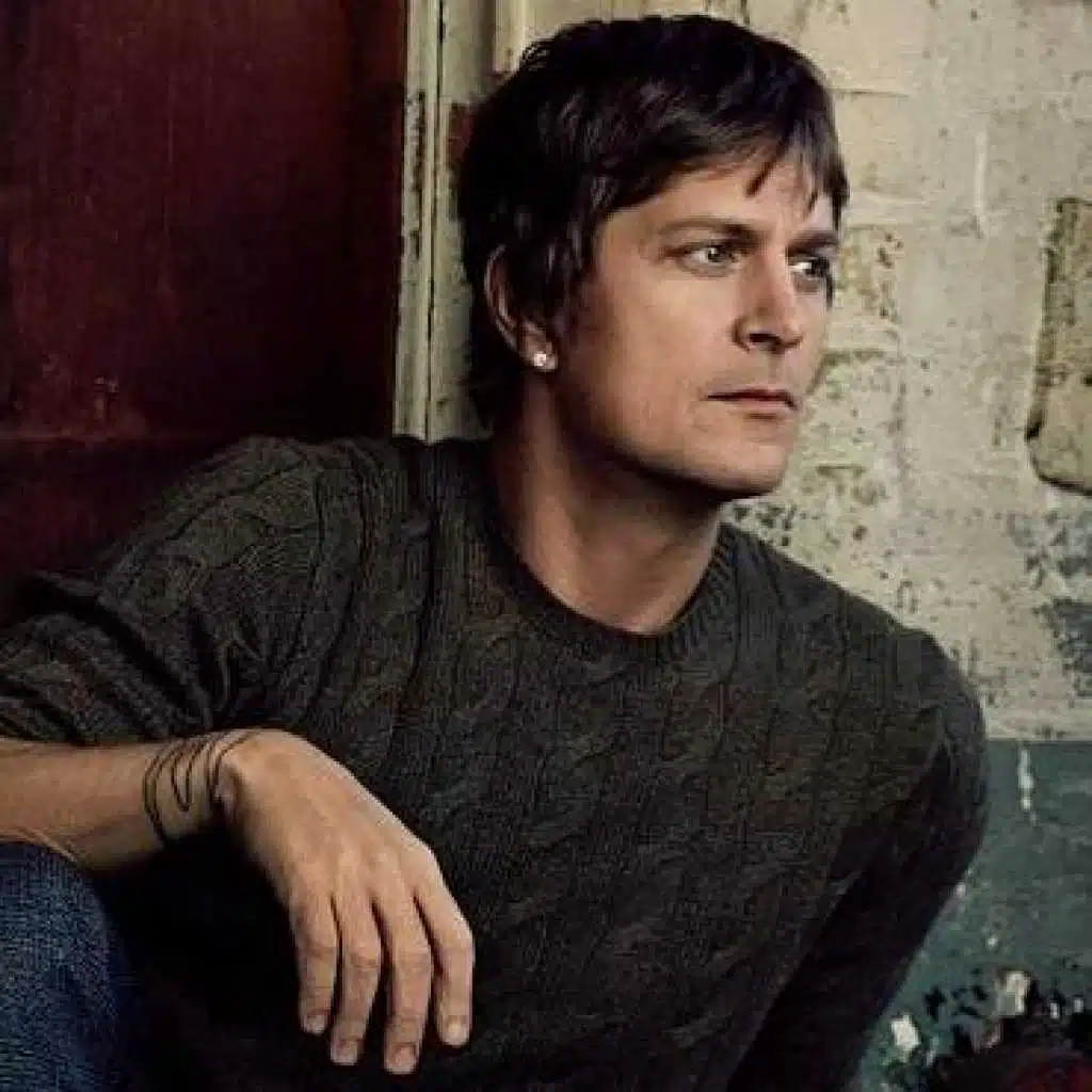 Rob Thomas