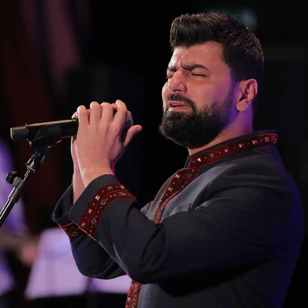 زدني بفرط الحب فيك تحيرا