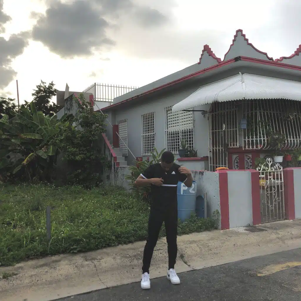 GOOFY (feat. Summrs)