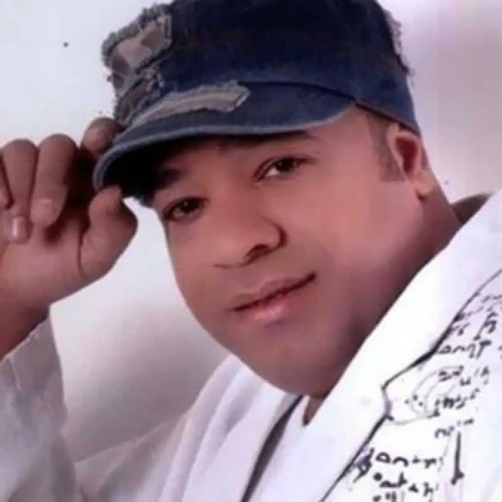 ضحك علي الدقون