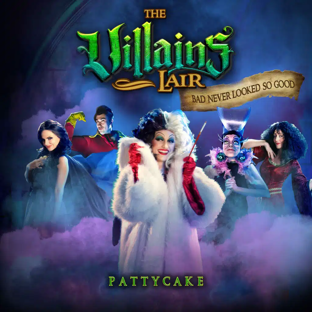 Bad Never Looked so Good (The Villains Lair)