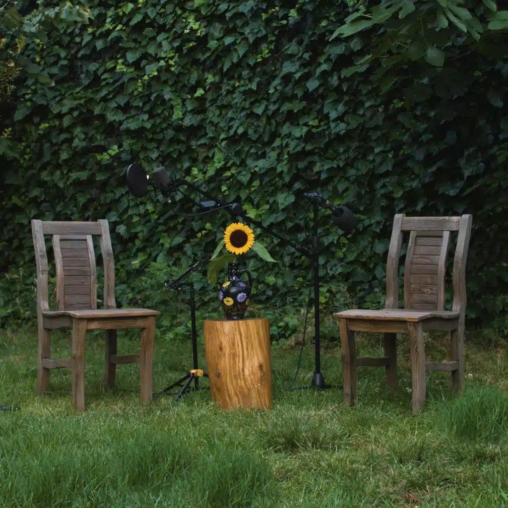 Benimle Yaşlan (Bahçeden Canlı) [feat. Nilipek.]