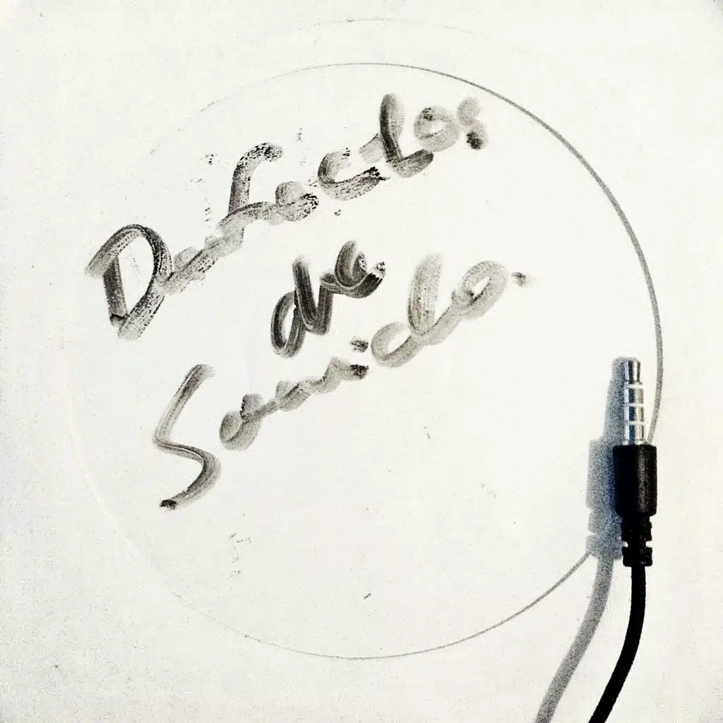 Defectos de Sonido (feat. Ansu)