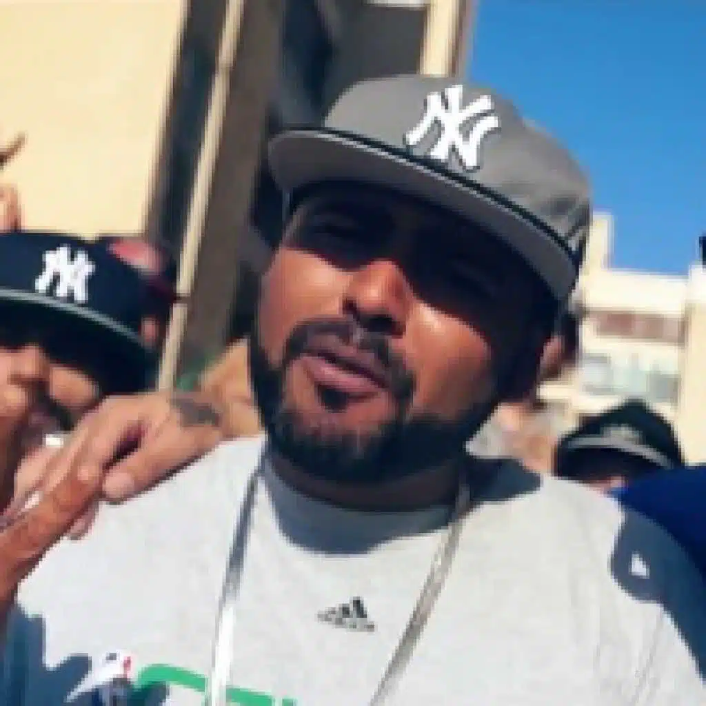 العلبة الذهبية (ديس)