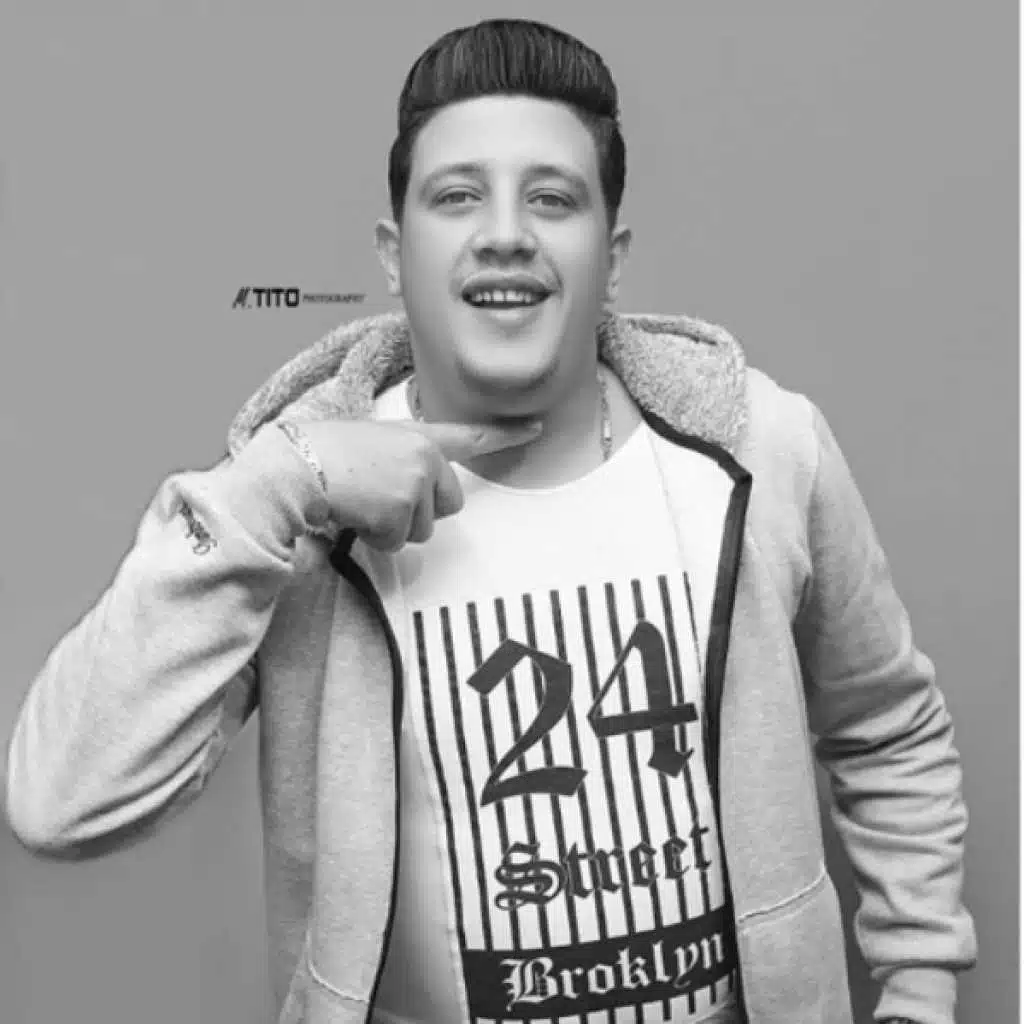 مهرجان ابيض واسود