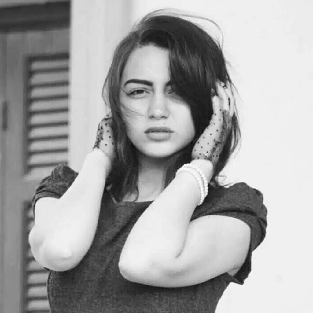 عيشني في الاحلام