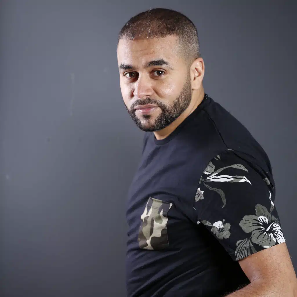 هادي مكاش منها