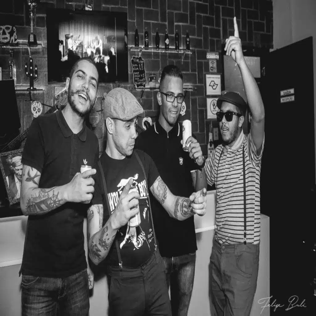 Nossa Hora (feat. Henrike balíu)