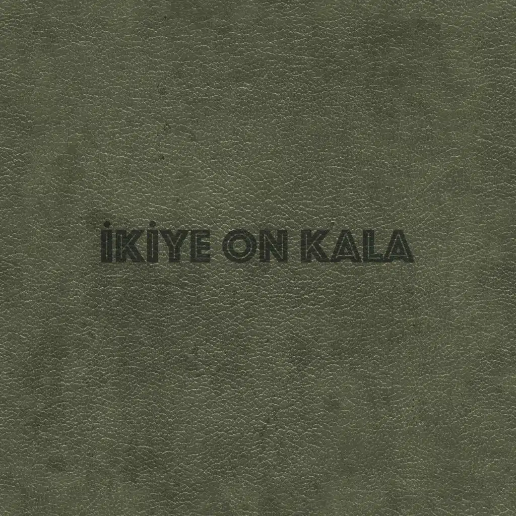 İyi Ve Güzel Kadınlar Hep Ağlar (Akustik)