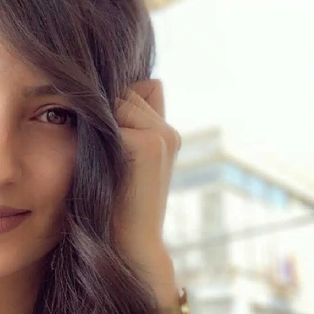 اخيرا  قالها