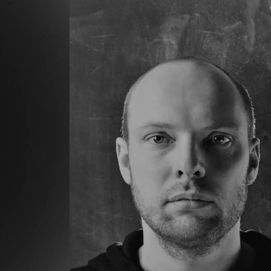 artist-header-image