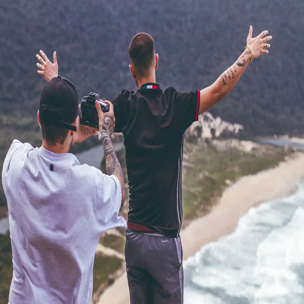 header-image