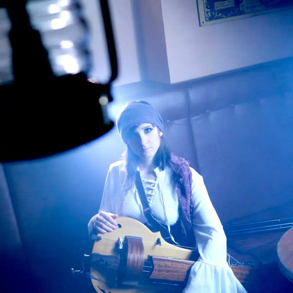 header-image