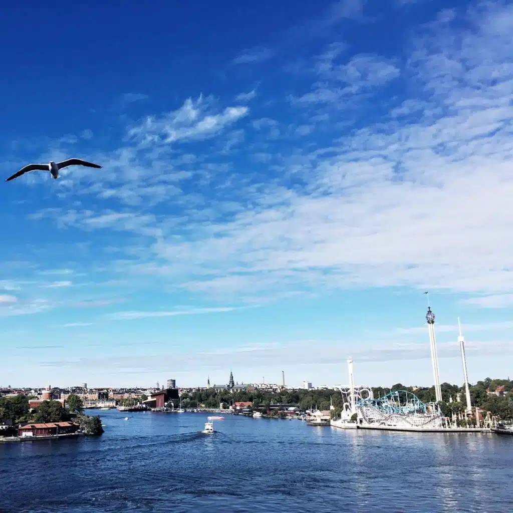 header-image