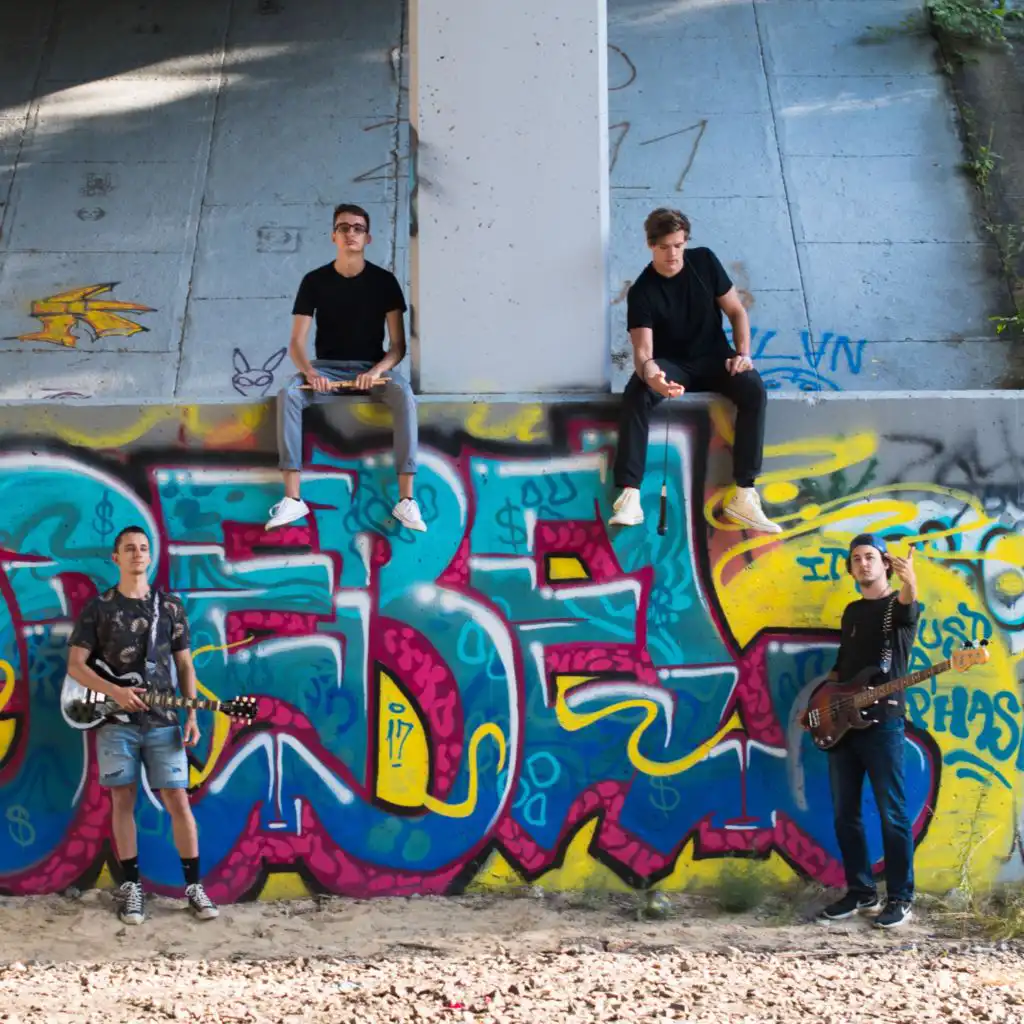 artist-header-image