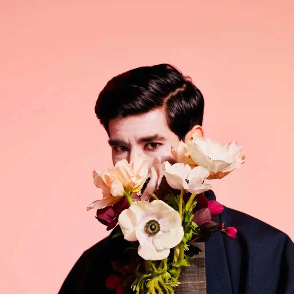 artist-header-image