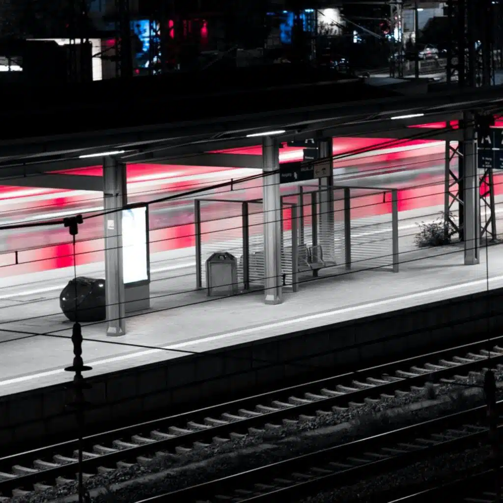 header-image