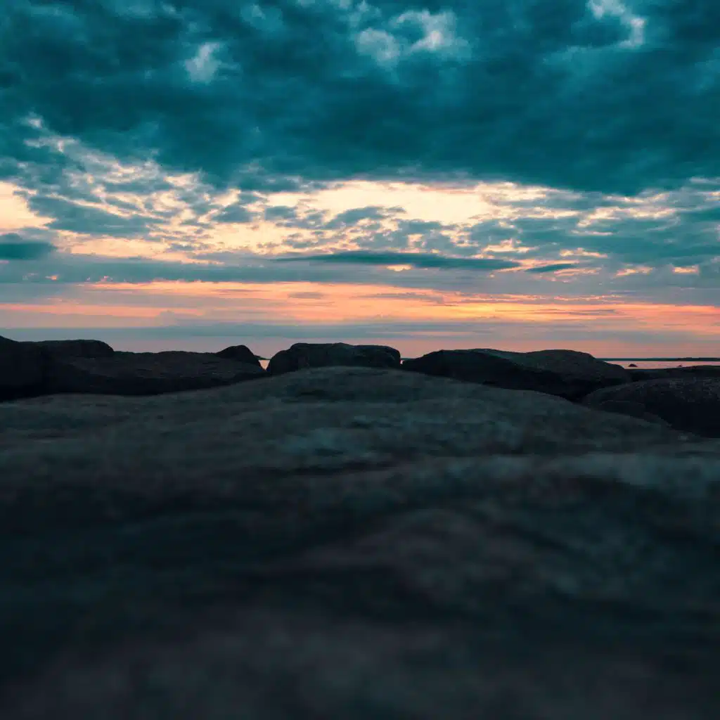 header-image