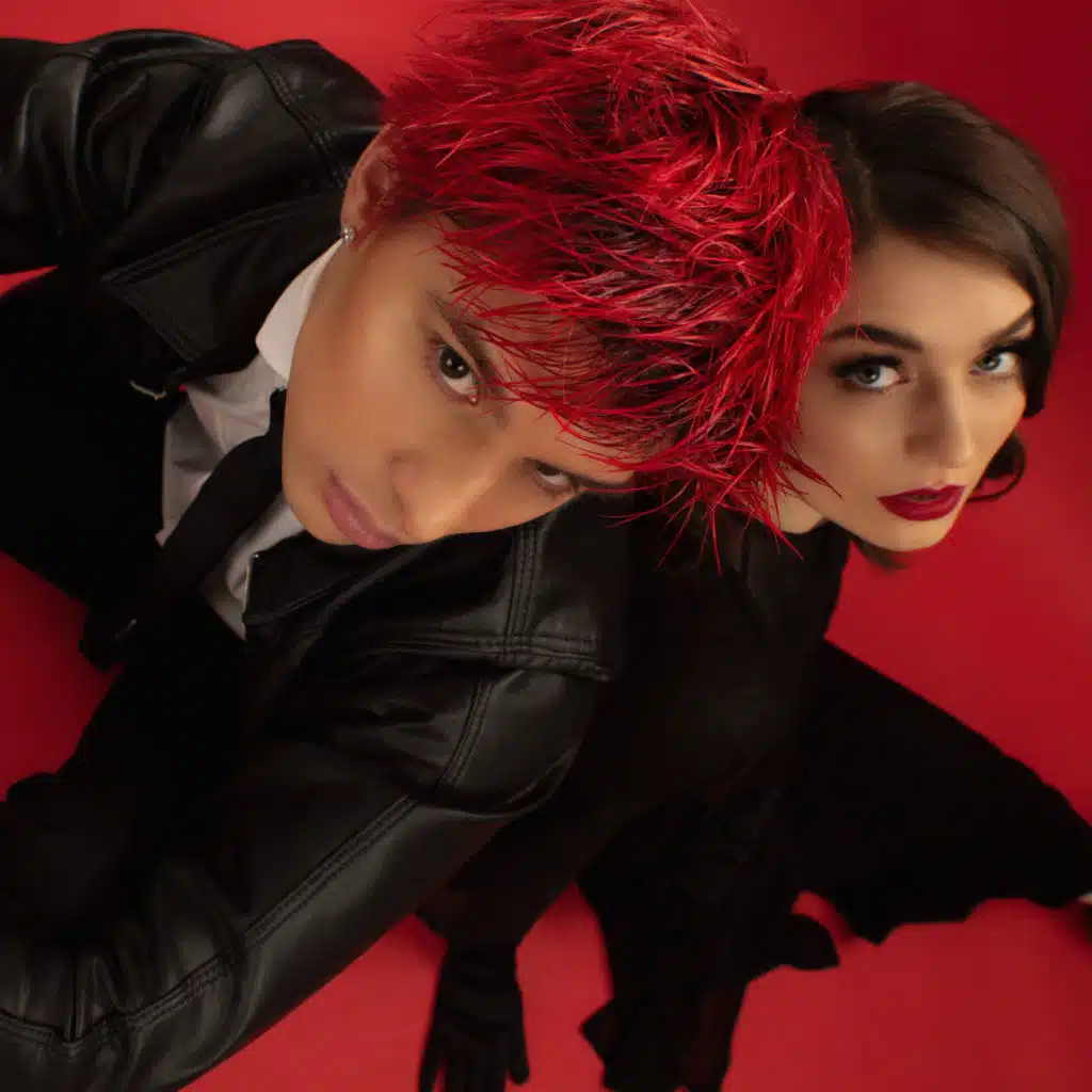 artist-header-image